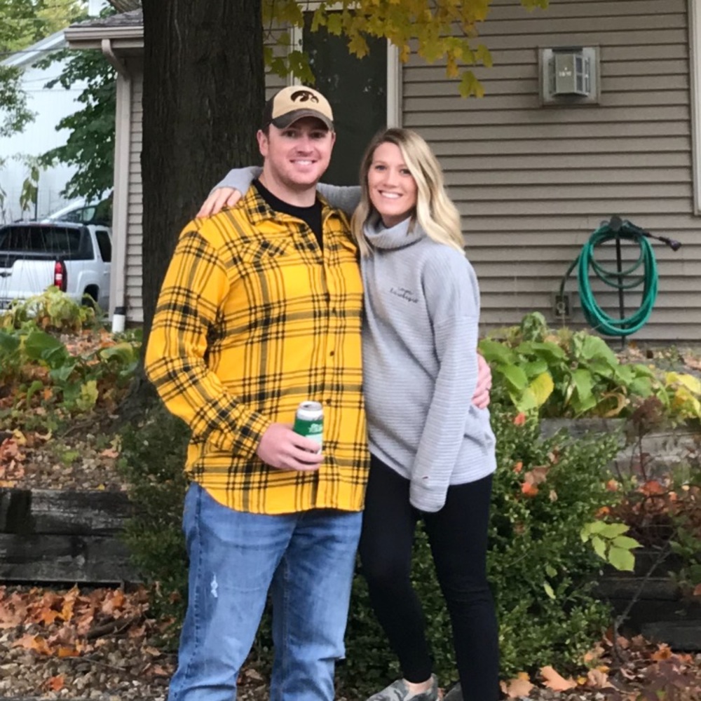 Meet your Posher, Becca